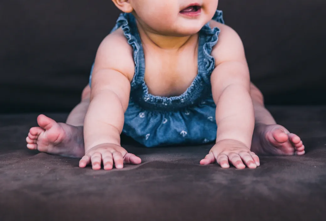 ¿Cuántas palabras debe decir mi hijo de acuerdo a su edad?